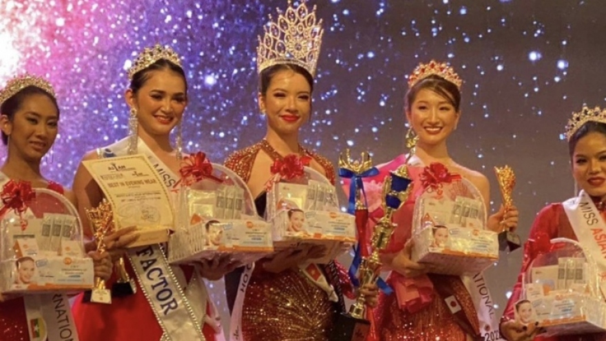 Thuy Dung wins Miss Asian International 2022 crown