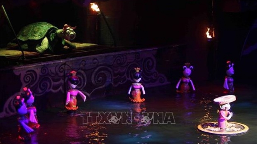 Vietnamese water puppetry introduced to French public