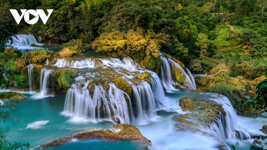 Ban Gioc Waterfall among most Instagrammable border crossings