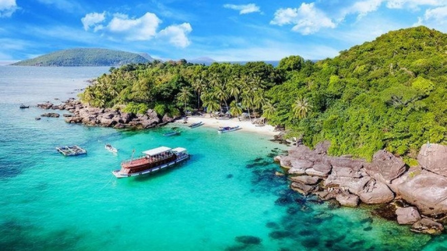 New Zealand reporter shares travel experiences on Con Dao Island