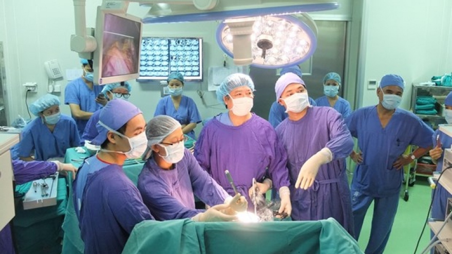 Vietnam makes hallmark on world medical map