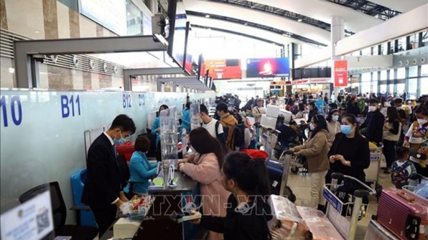 Vietnam’s airports serve more than 9.8 million passengers in January