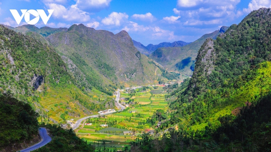 The Travel reveals 10 most scenic Vietnamese towns