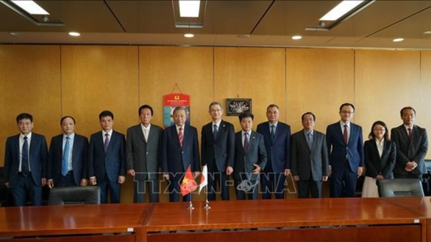 Vietnam, Japan vow to fortify security cooperation