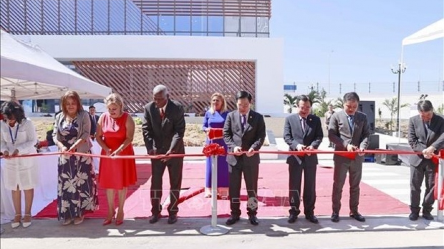 Vietnamese, Cuban NA leaders attend inauguration of important projects in Cuba