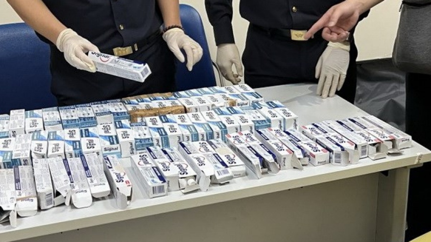 HCM City police break up six transnational drug smuggling rings