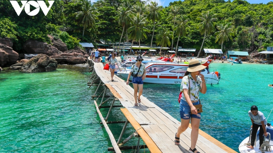 Phu Quoc island sees 27.3% decline in international visitors