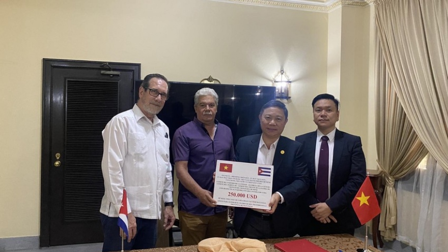 Ho Chi Minh City donates US$250,000 to Cuba after oil depot fire