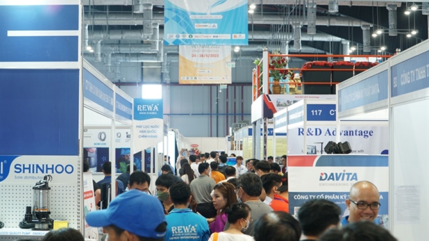 Binh Duong hosts electricity, industrial machinery, water, energy expos
