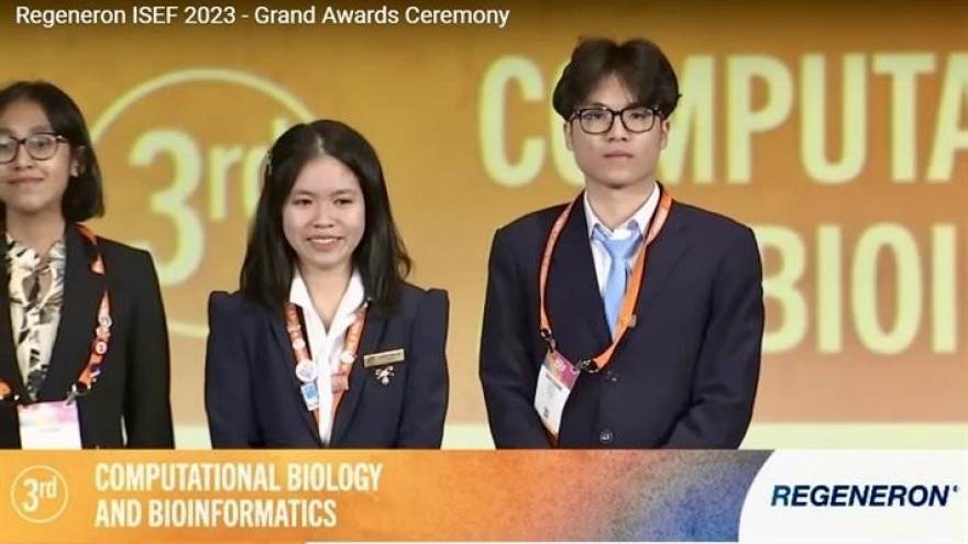 Vietnamese students bag third prize at 2023 Regeneron ISEF