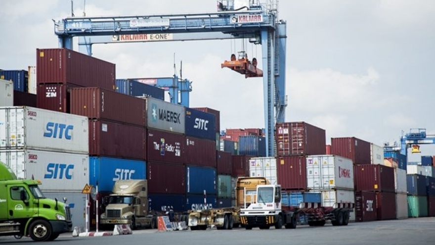 Informal expenses for customs clearance decline