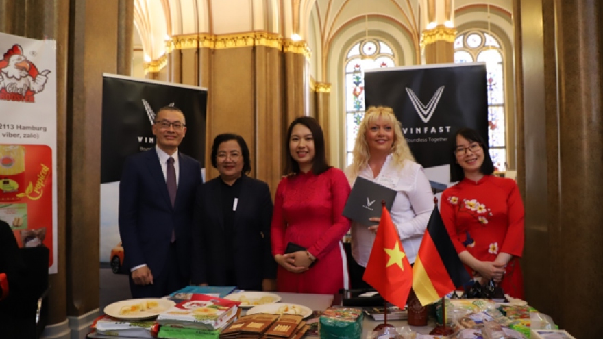 Vietnam attends AsiaBerlin Summit 2023