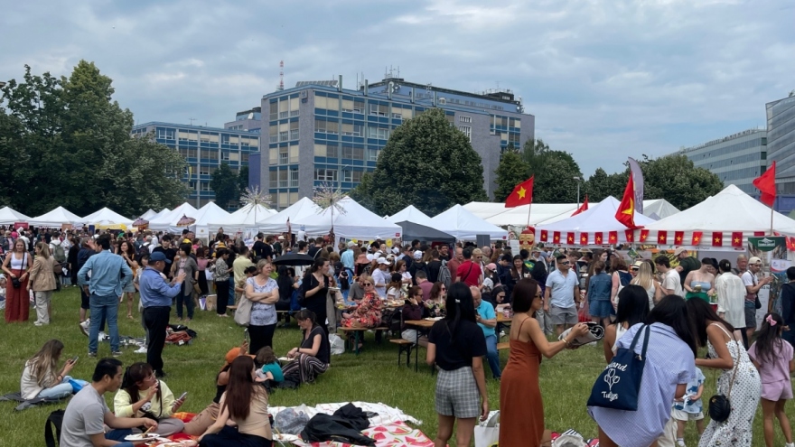 Vietnamese cuisine introduced at Festival of Embassies Food and Culture 2023