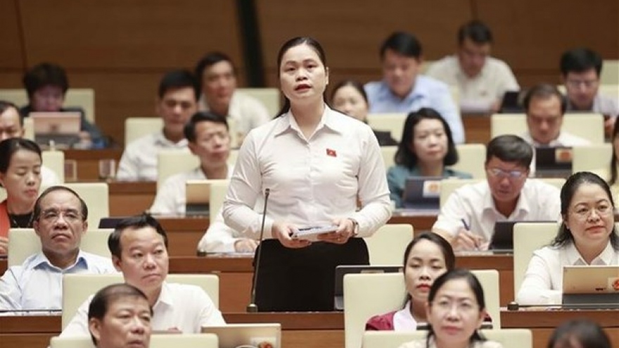 Gov't to consider VND23 trillion support package for workers: Finance Minister