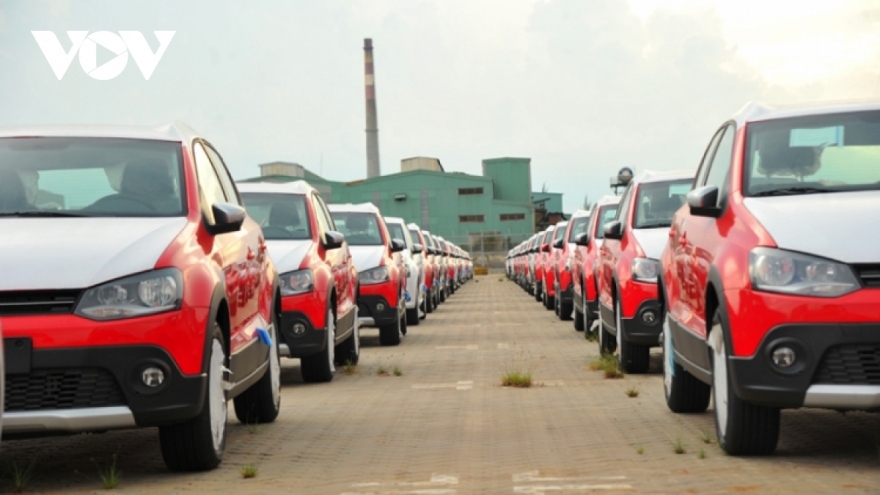 Thailand becomes Vietnam’s largest automobile supplier in five months