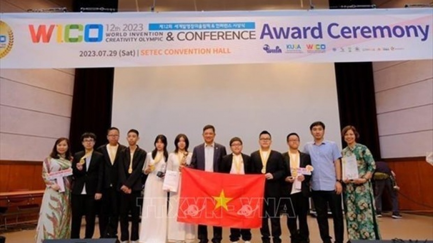 Hanoi students bag gold medals at World Invention Creativity Olympic 2023
