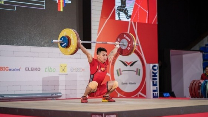 Young weightlifters to vie for Asian medals in India