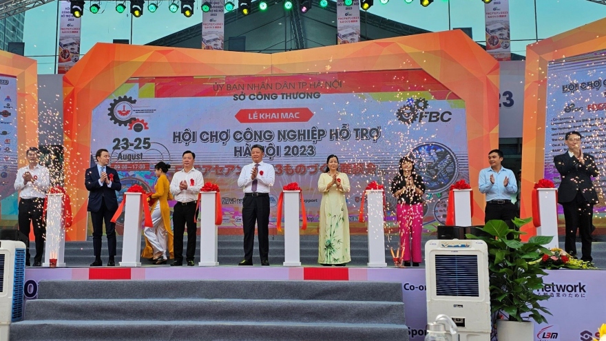 Support Industry Fair kicks off in Hanoi