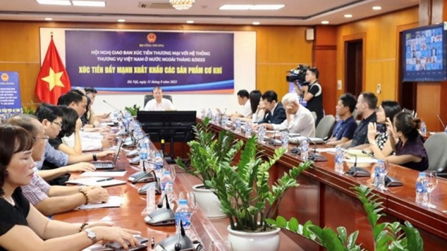 Vietnamese Trade Offices abroad urged to promote mechanical product exports