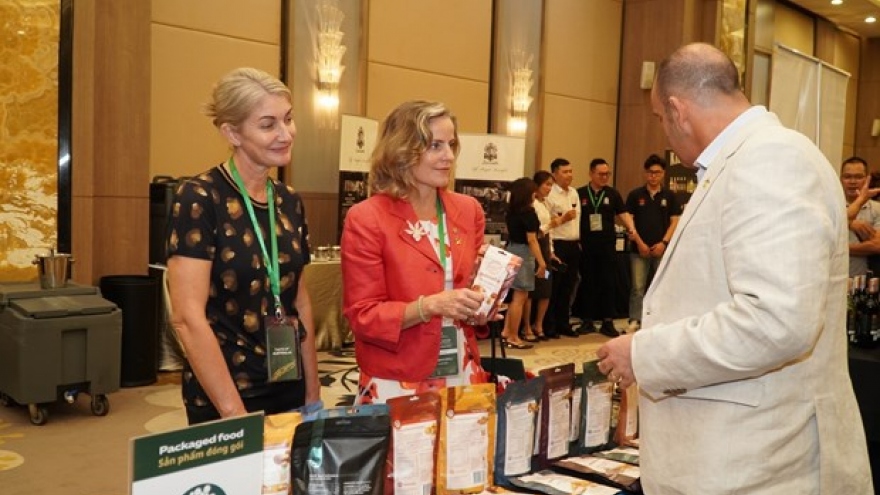Australia seeks chances for educational, agricultural cooperation with Can Tho