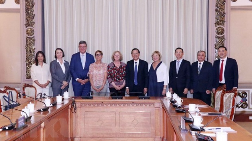 HCM City promotes cooperation with French partners