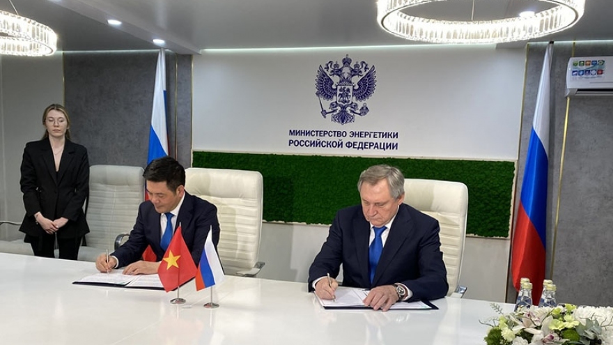 Vietnam and Russia ink energy co-operation deals