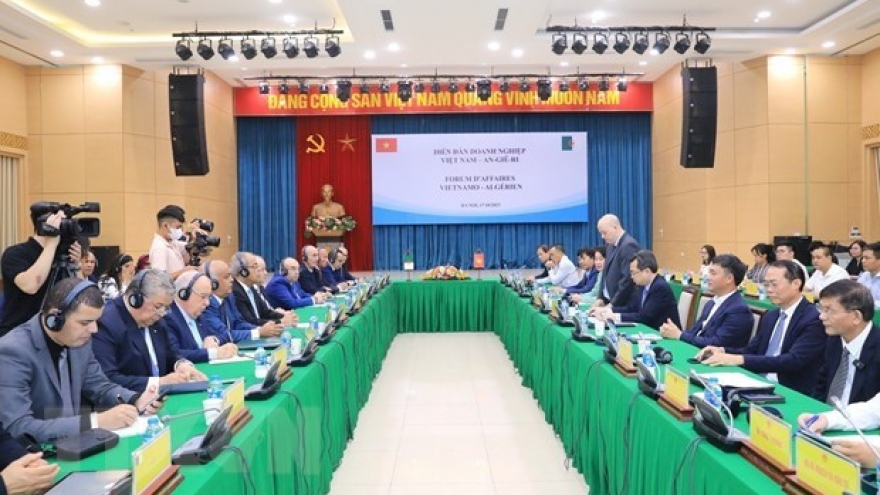Vietnam-Algeria Business Forum held in Hanoi