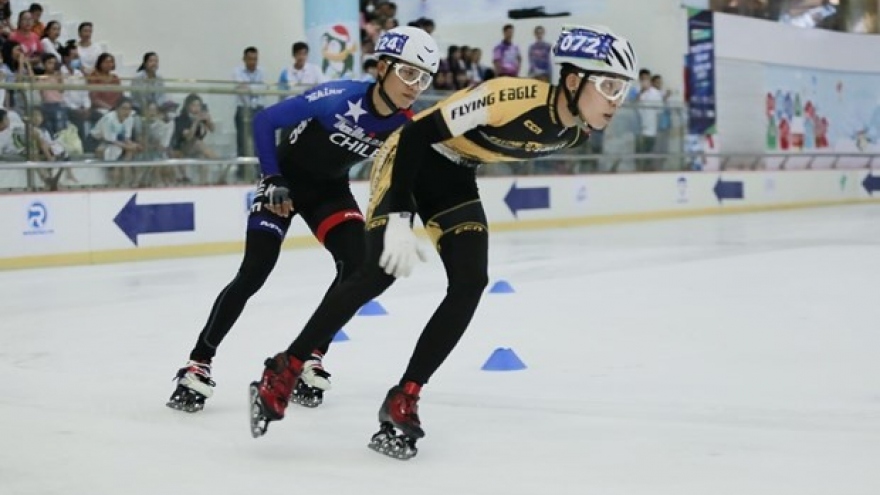 National ice skating championships kicks off in Hanoi