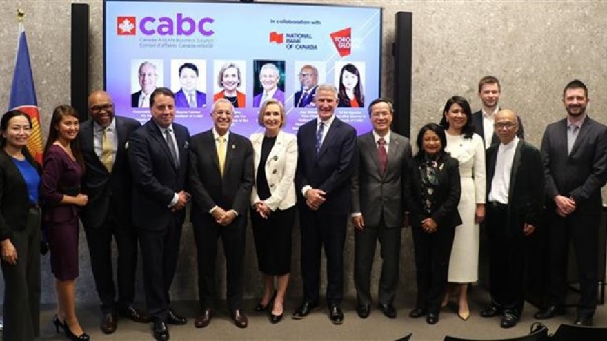 CABC leader views Vietnam as important trading partner of Canada