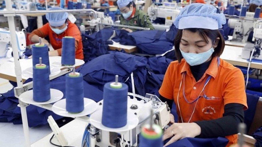 Vietnam targets US$44 billion in textile, apparel export turnover in 2024: VITAS