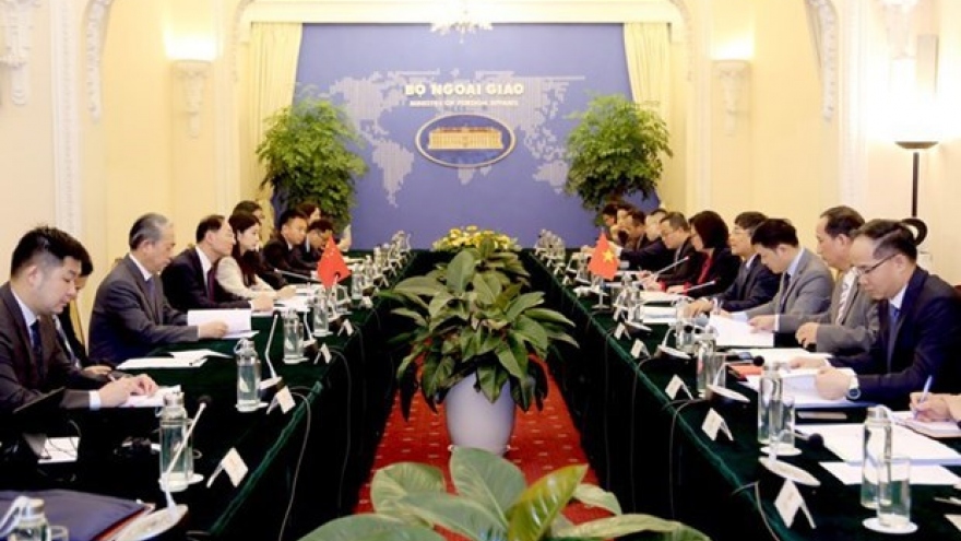 Vietnamese, Chinese officials talk territorial, border issues