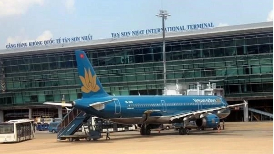 HCM City, Vietnam Airlines agree to boost tourism