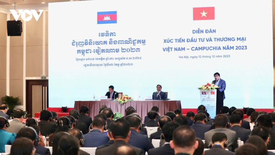 Vietnamese and Cambodian businesses told to strengthen connectivity