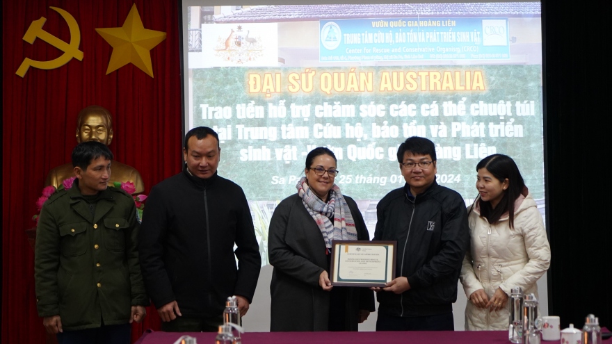 Australia assists Vietnam in caring for illegally traded wild animals