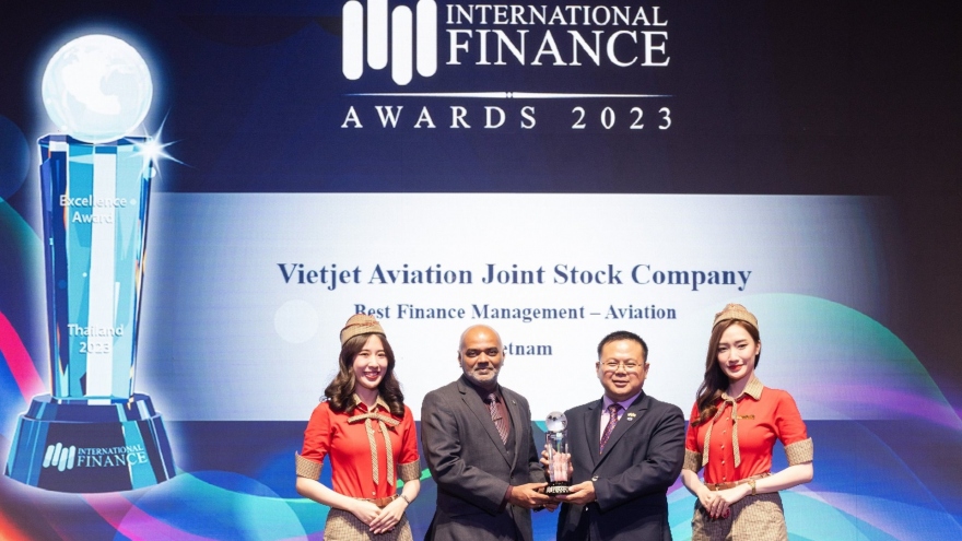 VietJet honoured at International Finance Awards