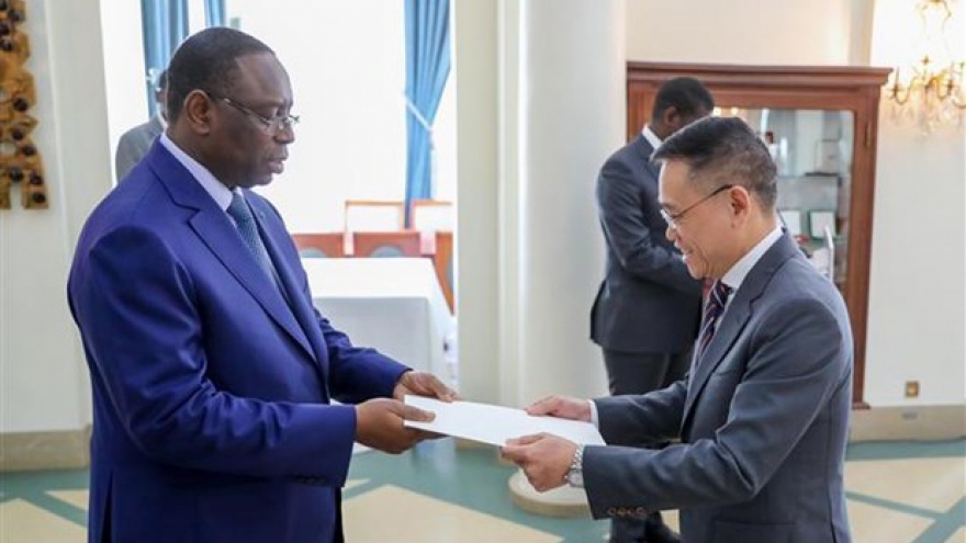 Senegal ready to cooperate with Vietnam in responding to global challenges