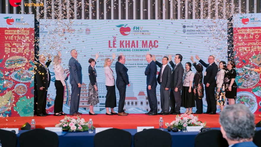 Food & Hotel Vietnam gathers businesses from 27 countries and territories