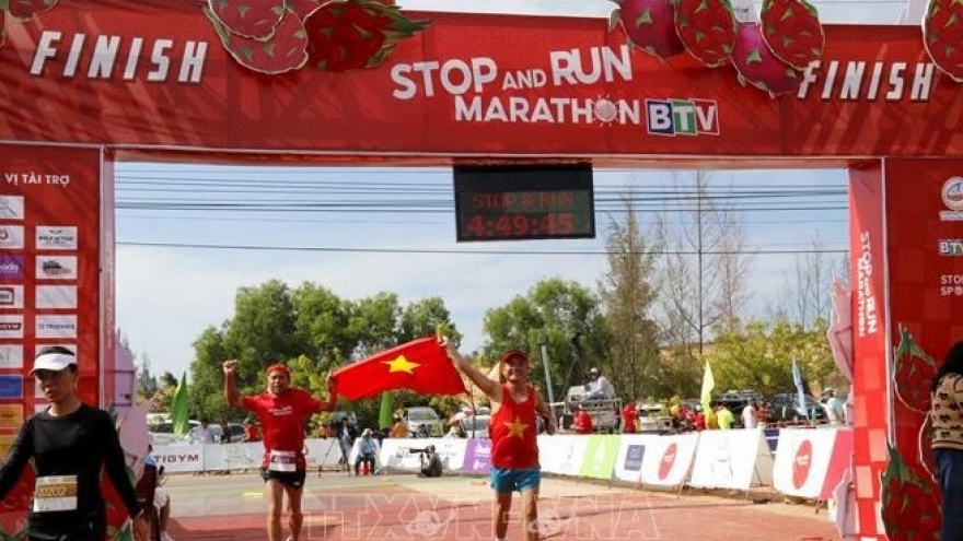 Over 4,500 athletes join marathon in Binh Thuan