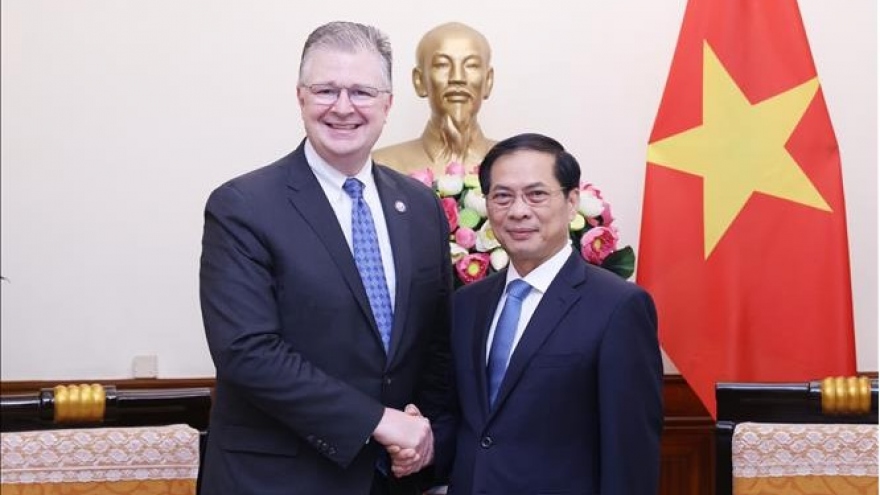 Vietnam always considers US a strategically important partner