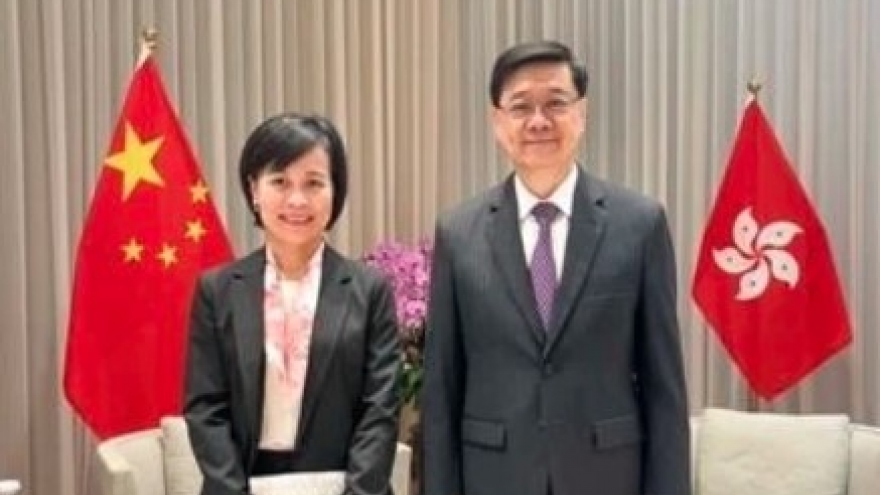 Vietnam, China’s Hong Kong see significant cooperation potential