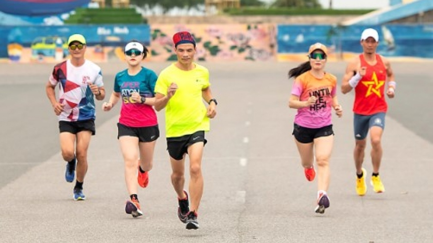 Over 3,000 local, foreign runners to compete in Quang Binh Int'l Marathon