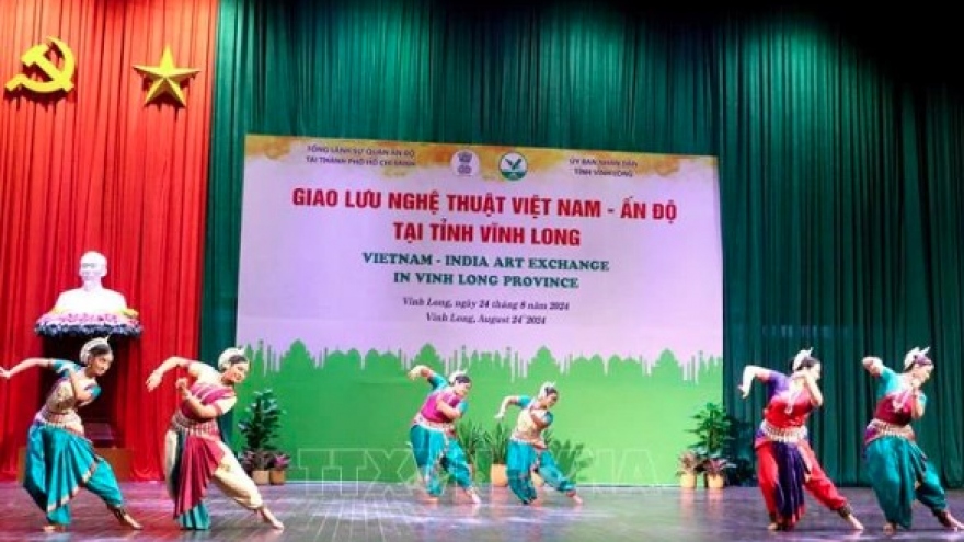 Vietnamese, Indian art exchange held in Vinh Long