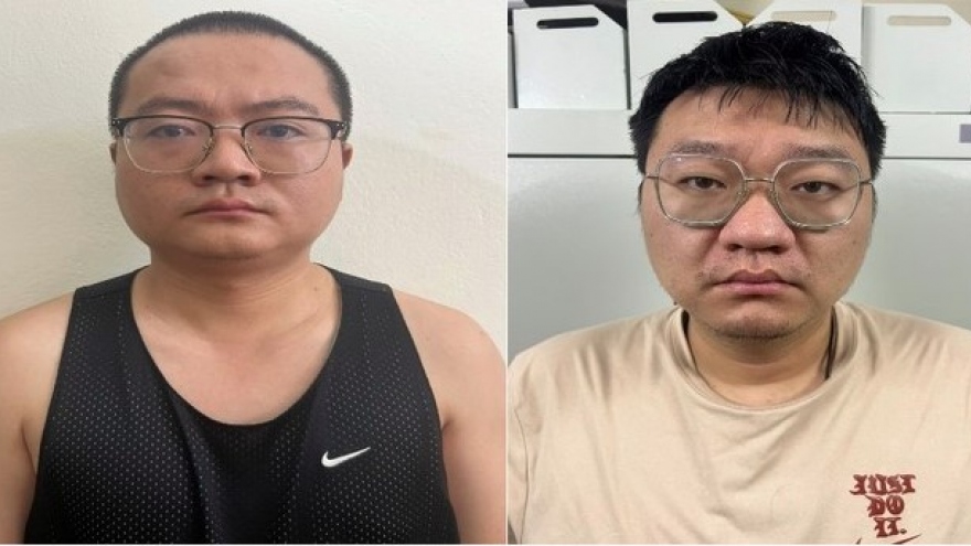 Two Chinese nationals arrested for consuming counterfeit money