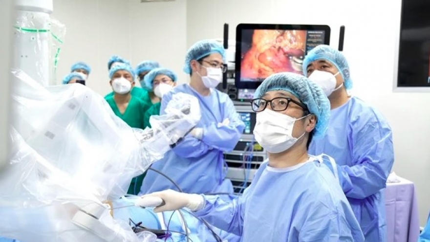 Robotic surgery revolutionises Vietnam’s healthcare system