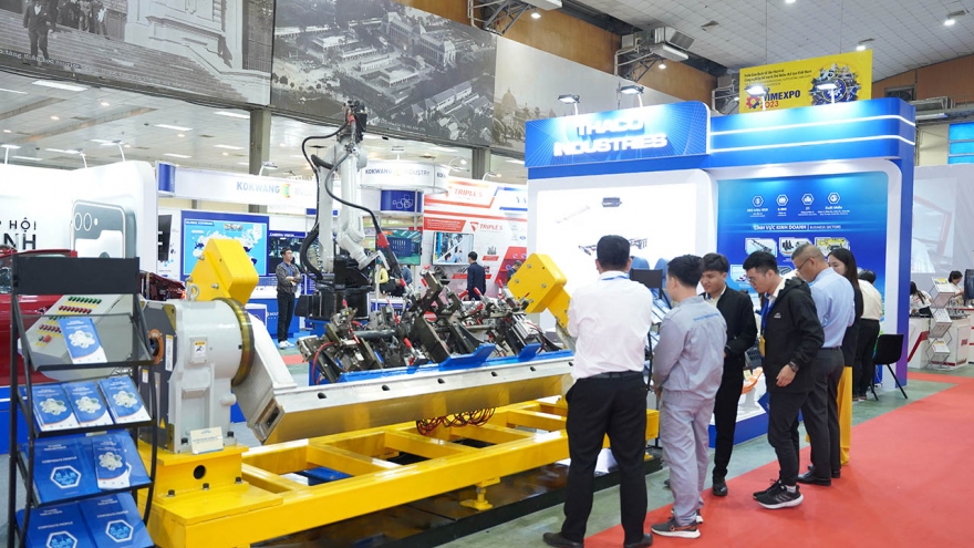 Nearly 300 firms to attend international expo on supporting industries in Hanoi