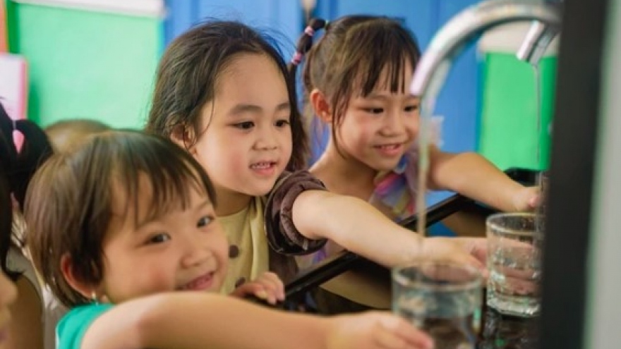 Poor schools access to drinkable water in new school year