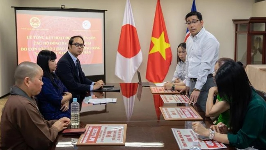 Vietnamese in Japan, Canada send aid to typhoon victims back home