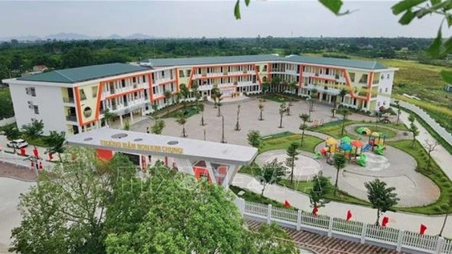 Hanoi builds more new schools to match growing educational demands