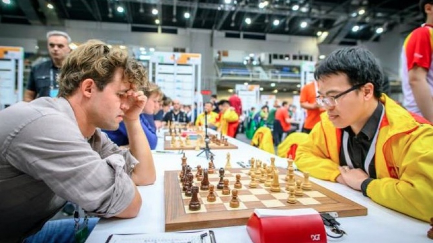 Quang Liem overwhelmed by Magnus Carlsen at Chess Olympiad 2024