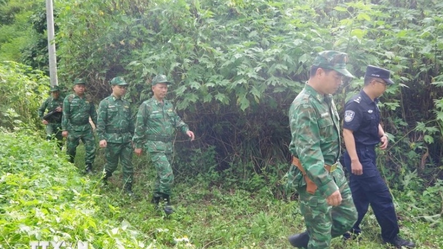 Lai Chau, Chinese locality conduct cross-border patrol